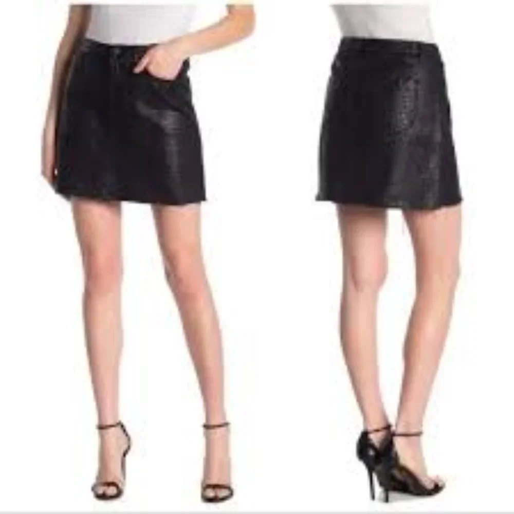 New Blank NYC Python Raw Hem Coated Denim A-line Mini Skirt Size 26 - Picture 2 of 12